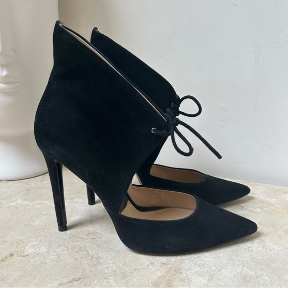 Zara Women size 40 women’s Stiletto pump ankle high black suede pump VGUC - Picture 1 of 11